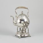 1366 9051 KETTLE-ON-STAND